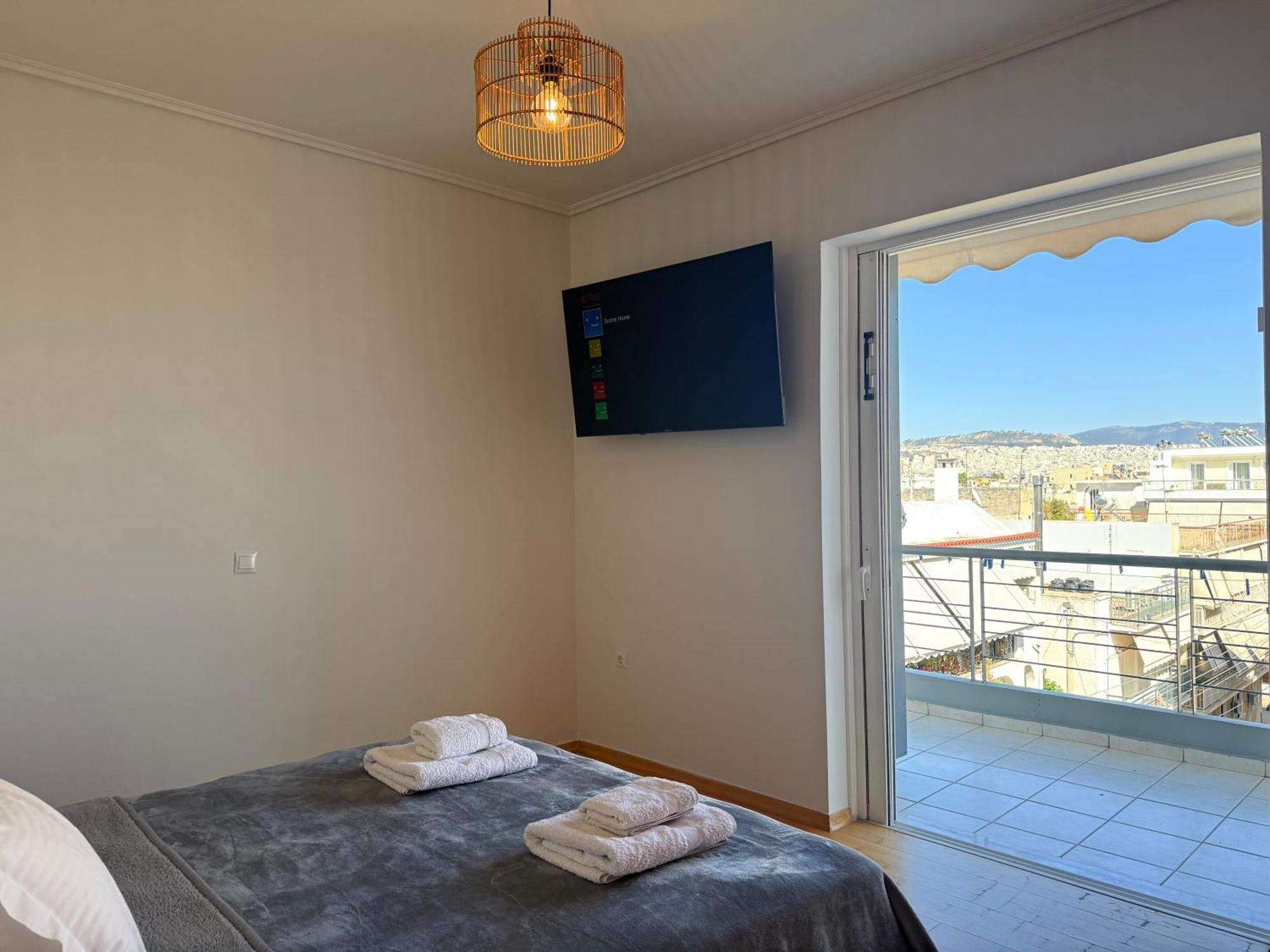 Sunny Home Private Jacuzzi Hydromassage Acropolis & Lycabettus Far View Parking 300M Metro Peristeri Athen Exterior foto