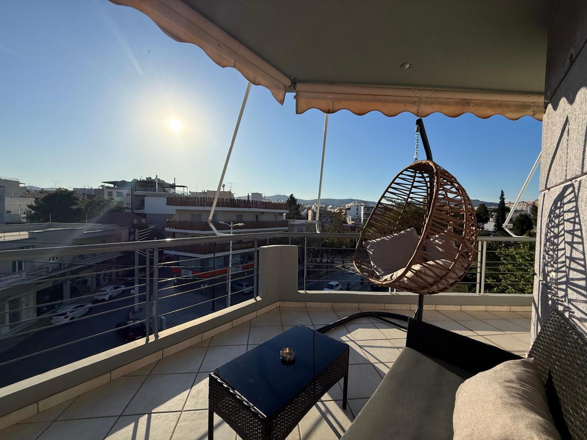Sunny Home Private Jacuzzi Hydromassage Acropolis & Lycabettus Far View Parking 300M Metro Peristeri Athen Exterior foto