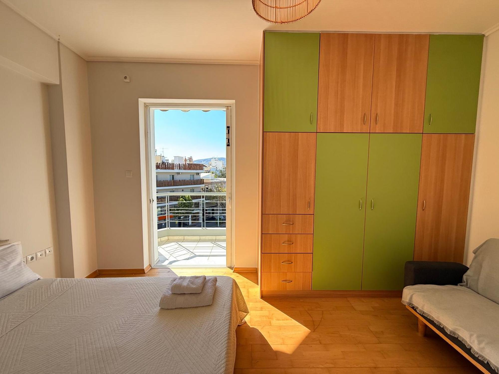 Sunny Home Private Jacuzzi Hydromassage Acropolis & Lycabettus Far View Parking 300M Metro Peristeri Athen Exterior foto
