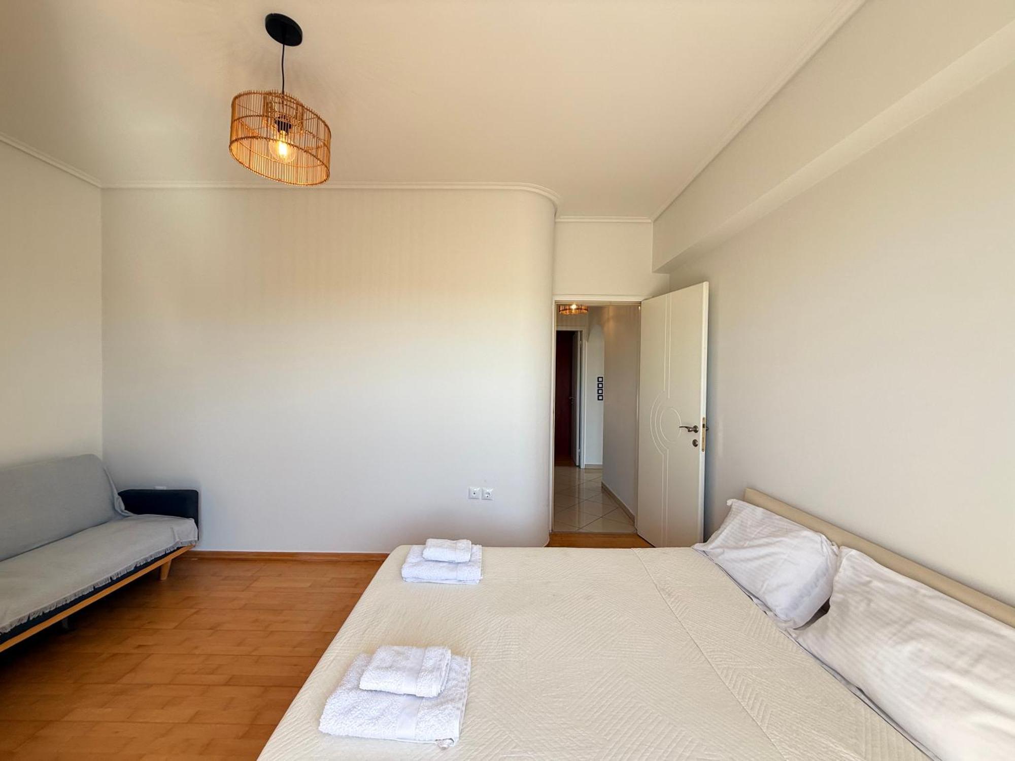 Sunny Home Private Jacuzzi Hydromassage Acropolis & Lycabettus Far View Parking 300M Metro Peristeri Athen Exterior foto